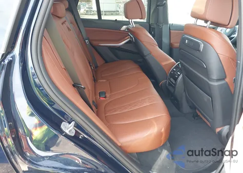 2025 BMW X5 Phev xDrive50E from USA, damaged, VIN 5UX43EU09S9Y75249